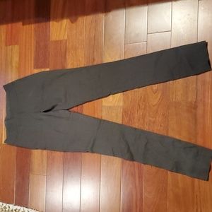 Long legs alert: beautiful iridescent taupe pants, no tag.